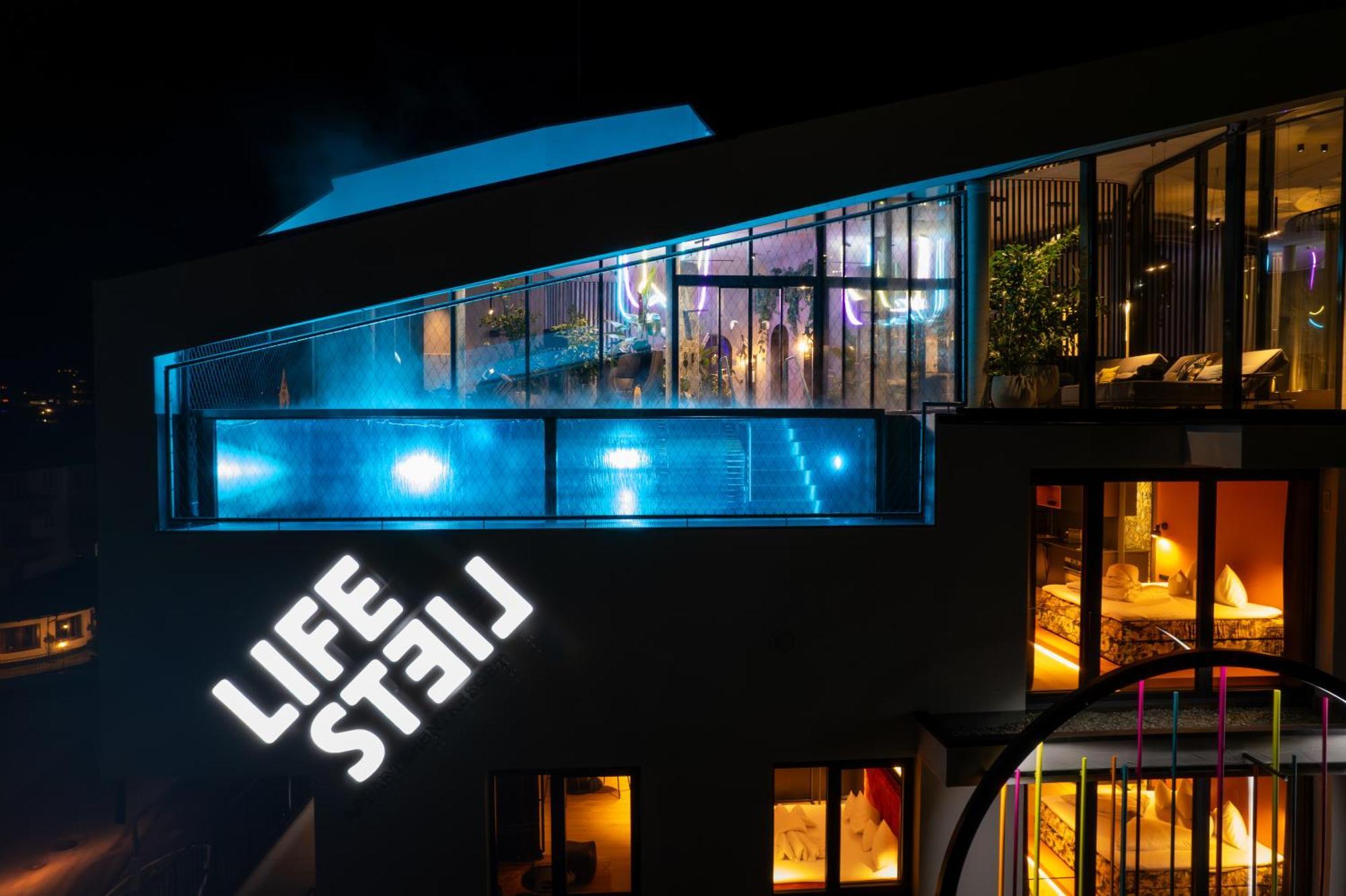 Lifesteil Aparthotel Umhausen Zewnętrze zdjęcie